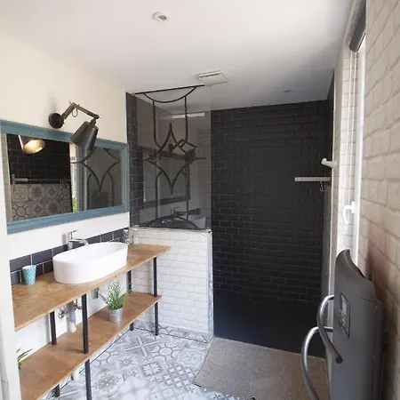 La Cour De Berthe Est Apartment Colmar Exterior photo